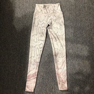 Onzie legging XS